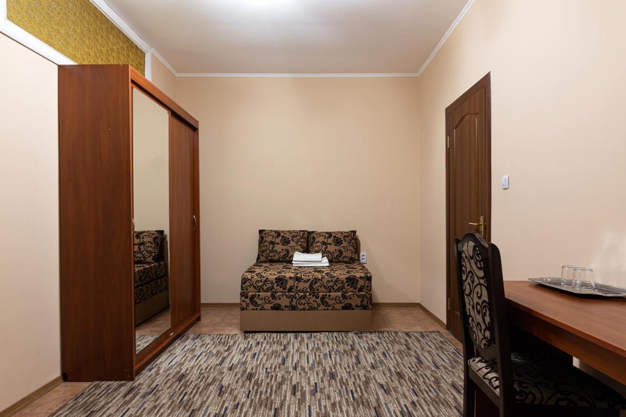 Panska Rovin Hotel Mohnate Εξωτερικό φωτογραφία
